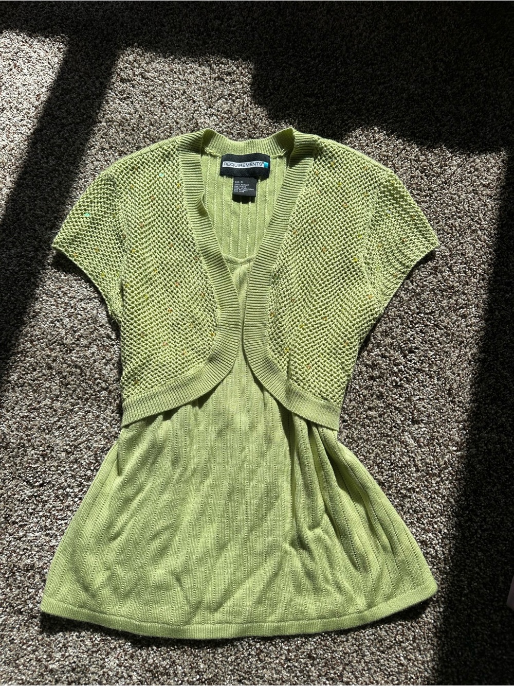 Requirements 90’s Y2K green top with attached sequin bolero